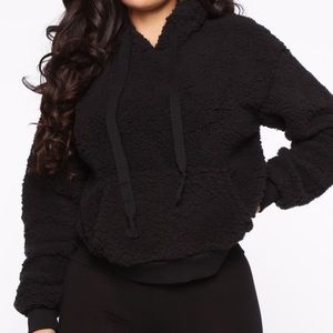 Cozy Sherpa Pullover - Black